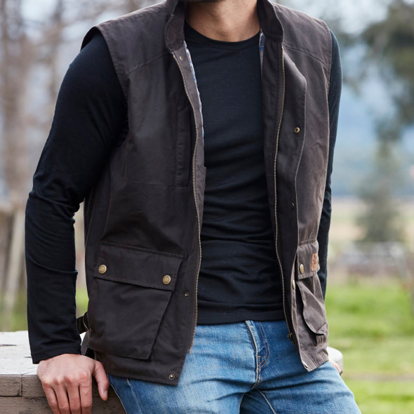 Burke & Wills Mens Capricorn Vest